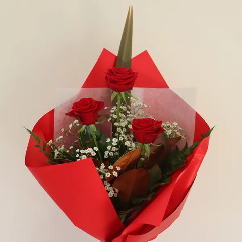 3 Red Roses Bouquet Bunches Bows Florist Shop 9 Albion Place Dunedin 9016 New Zealand