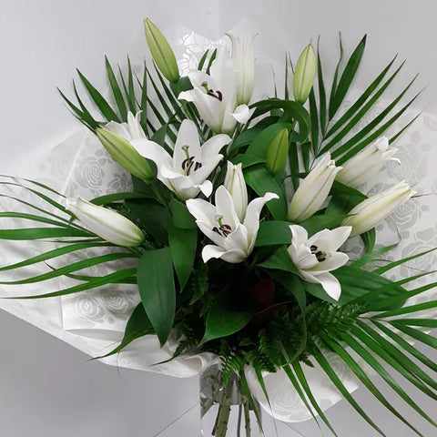 Simply White Lillies Bunches & Bows Florist Shop 9 Albion Place Dunedin 9016