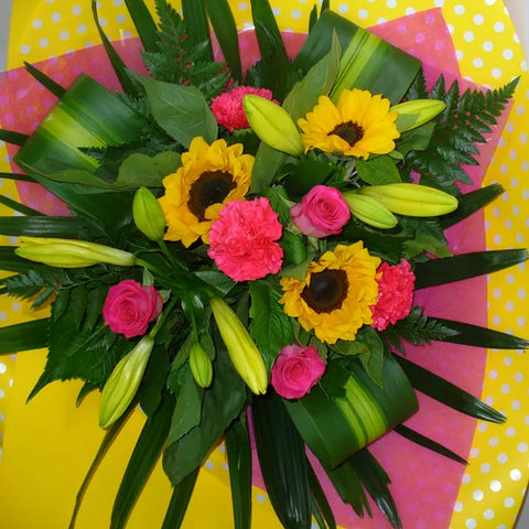 Summer Fun Bouquet Bunches & Bows Florist Shop 9 Albion Place Dunedin 9016